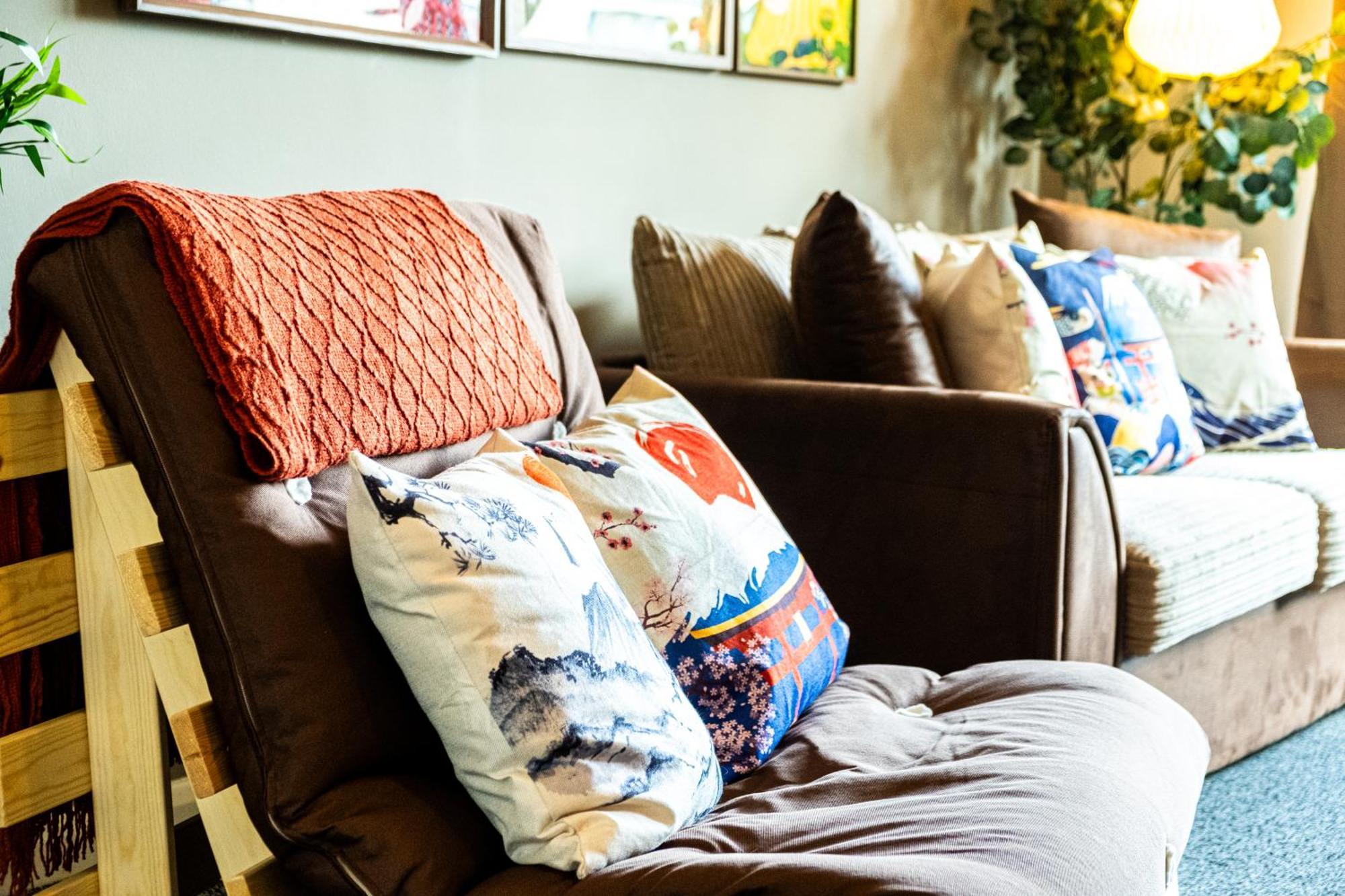 Anime Suite - Central And Free Parking With Netflix Birmingham Bagian luar foto